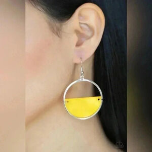 Seashore Vibes - Yellow Earrings